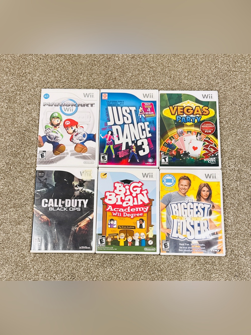 Nintendo Wii Game Lot of 6 - Mario Kart Wii, Call of Duty Black Ops